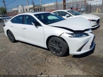  Salvage Lexus Es