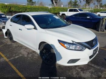  Salvage Nissan Altima