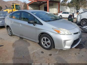  Salvage Toyota Prius