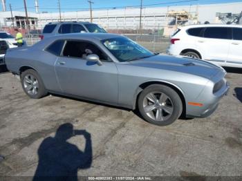  Salvage Dodge Challenger