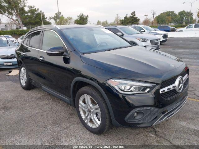  Salvage Mercedes-Benz GLA