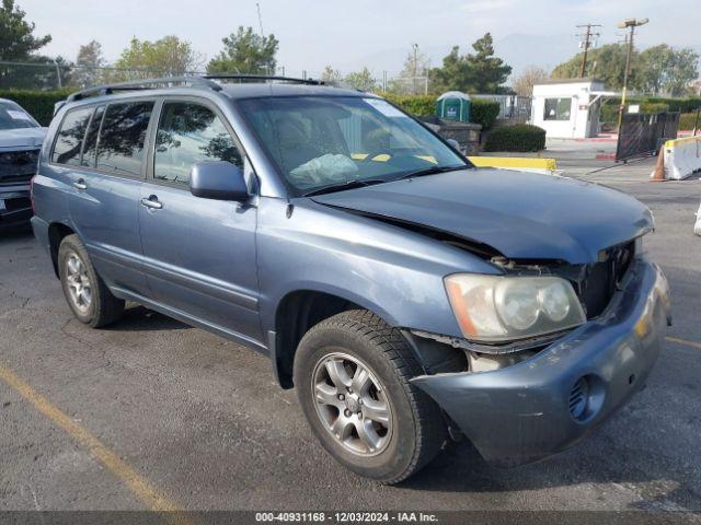  Salvage Toyota Highlander