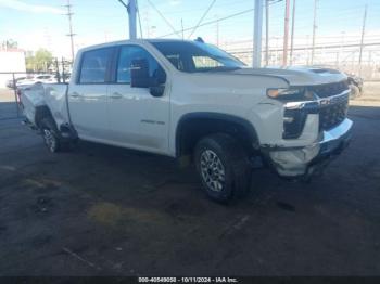  Salvage Chevrolet Silverado 2500