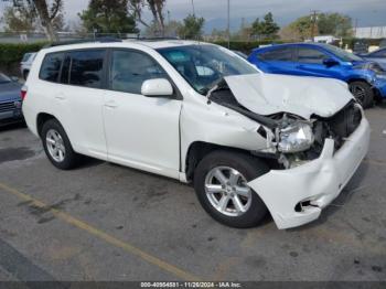  Salvage Toyota Highlander