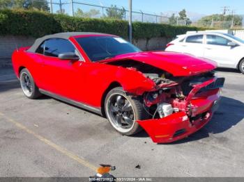  Salvage Ford Mustang