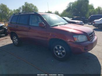  Salvage Toyota Highlander