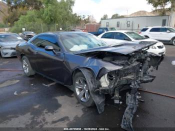  Salvage Dodge Challenger