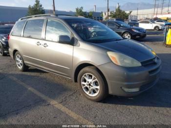  Salvage Toyota Sienna