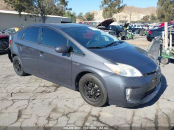  Salvage Toyota Prius