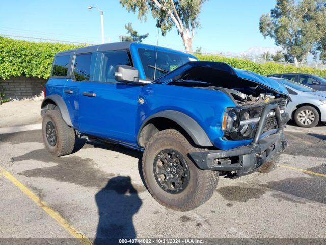  Salvage Ford Bronco