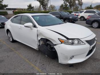  Salvage Lexus Es