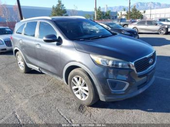  Salvage Kia Sorento