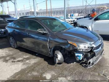  Salvage Kia Forte