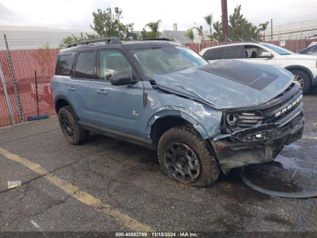  Salvage Ford Bronco