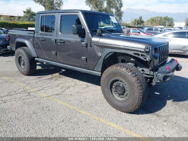  Salvage Jeep Gladiator