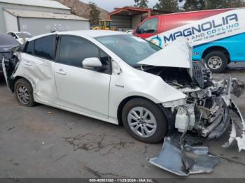  Salvage Toyota Prius