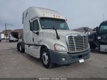  Salvage Freightliner Cascadia 125