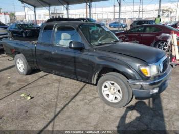  Salvage Toyota Tacoma