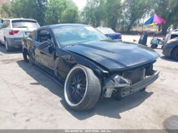  Salvage Ford Mustang