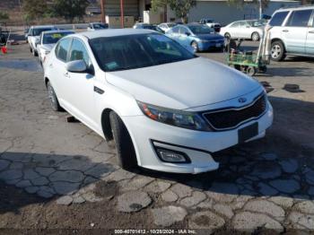  Salvage Kia Optima