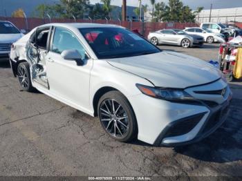  Salvage Toyota Camry