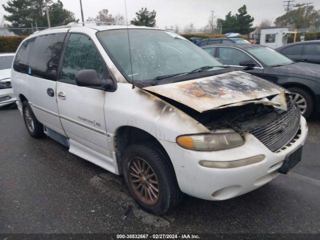  Salvage Chrysler Town & Country