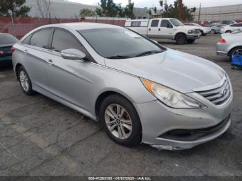  Salvage Hyundai SONATA