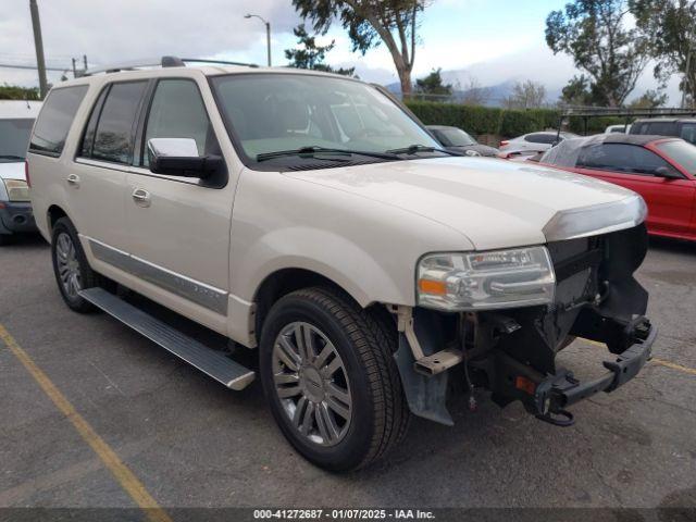  Salvage Lincoln Navigator