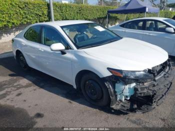  Salvage Toyota Camry