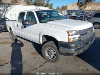  Salvage Chevrolet Silverado 2500