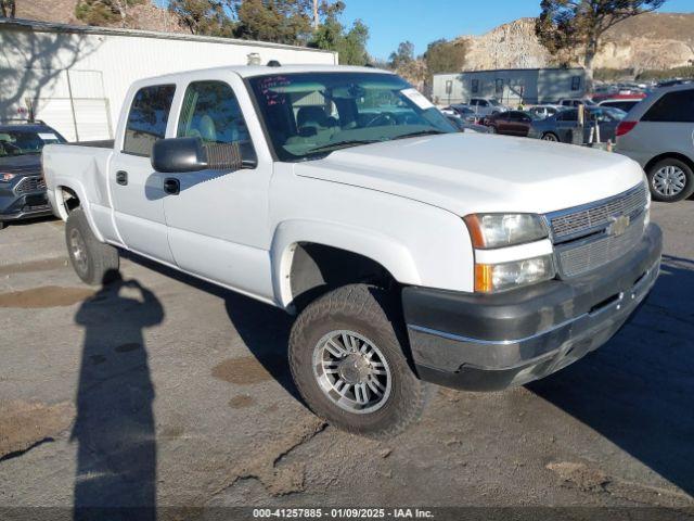  Salvage Chevrolet Silverado 2500