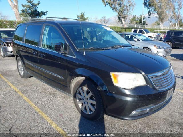  Salvage Chrysler Town & Country