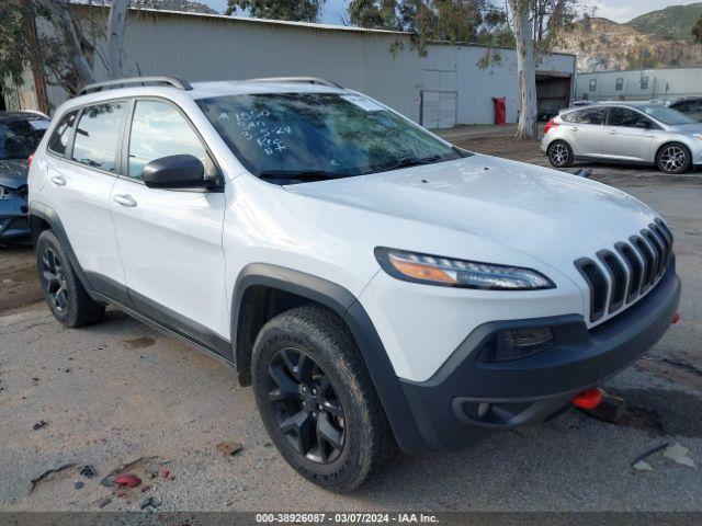  Salvage Jeep Cherokee