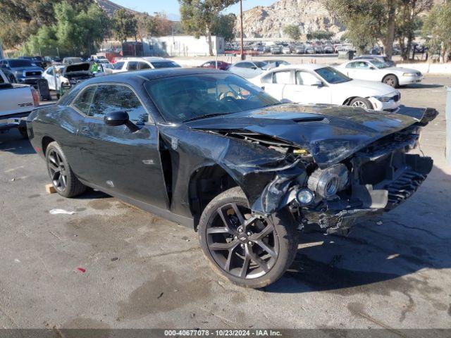  Salvage Dodge Challenger