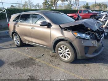  Salvage Kia Sorento