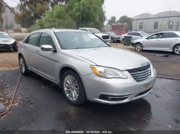  Salvage Chrysler 200