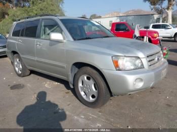  Salvage Toyota Highlander