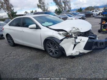  Salvage Toyota Camry