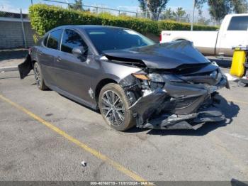  Salvage Toyota Camry