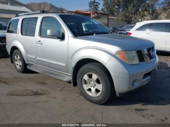  Salvage Nissan Pathfinder