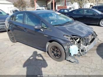  Salvage Toyota Prius