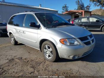  Salvage Dodge Grand Caravan