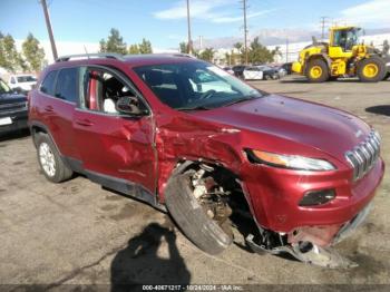  Salvage Jeep Cherokee