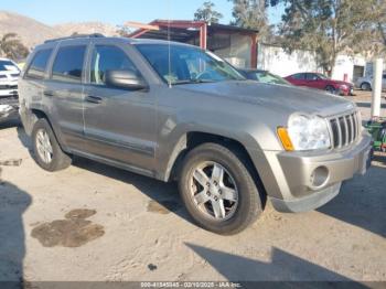  Salvage Jeep Grand Cherokee