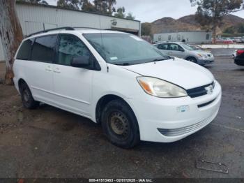  Salvage Toyota Sienna