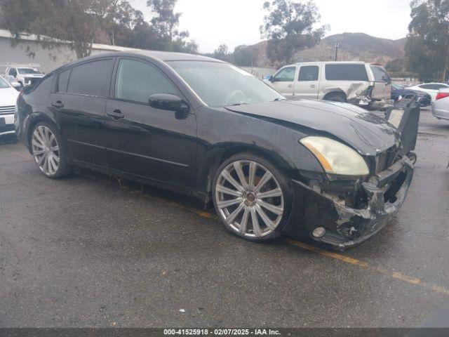  Salvage Nissan Maxima