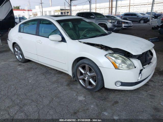  Salvage Nissan Maxima