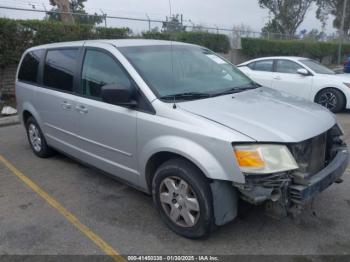  Salvage Dodge Grand Caravan