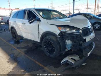  Salvage Kia Sorento