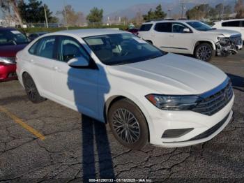  Salvage Volkswagen Jetta